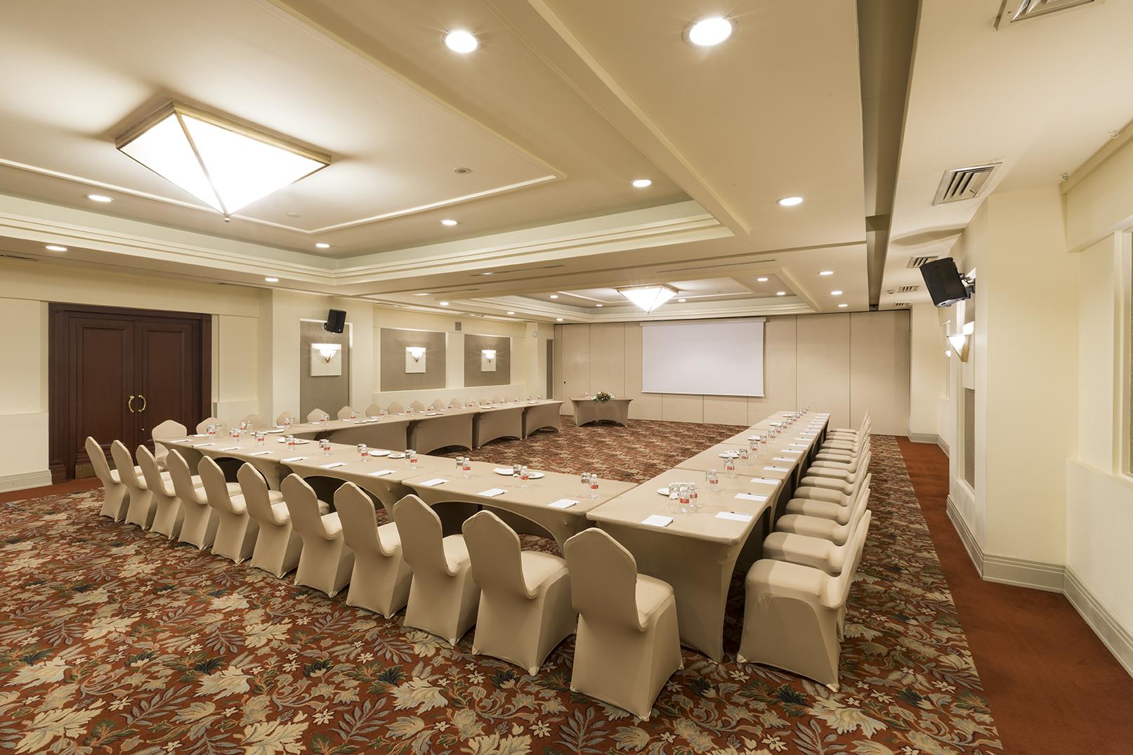 Zorlu Grand Hotel Trabzon Esterno foto