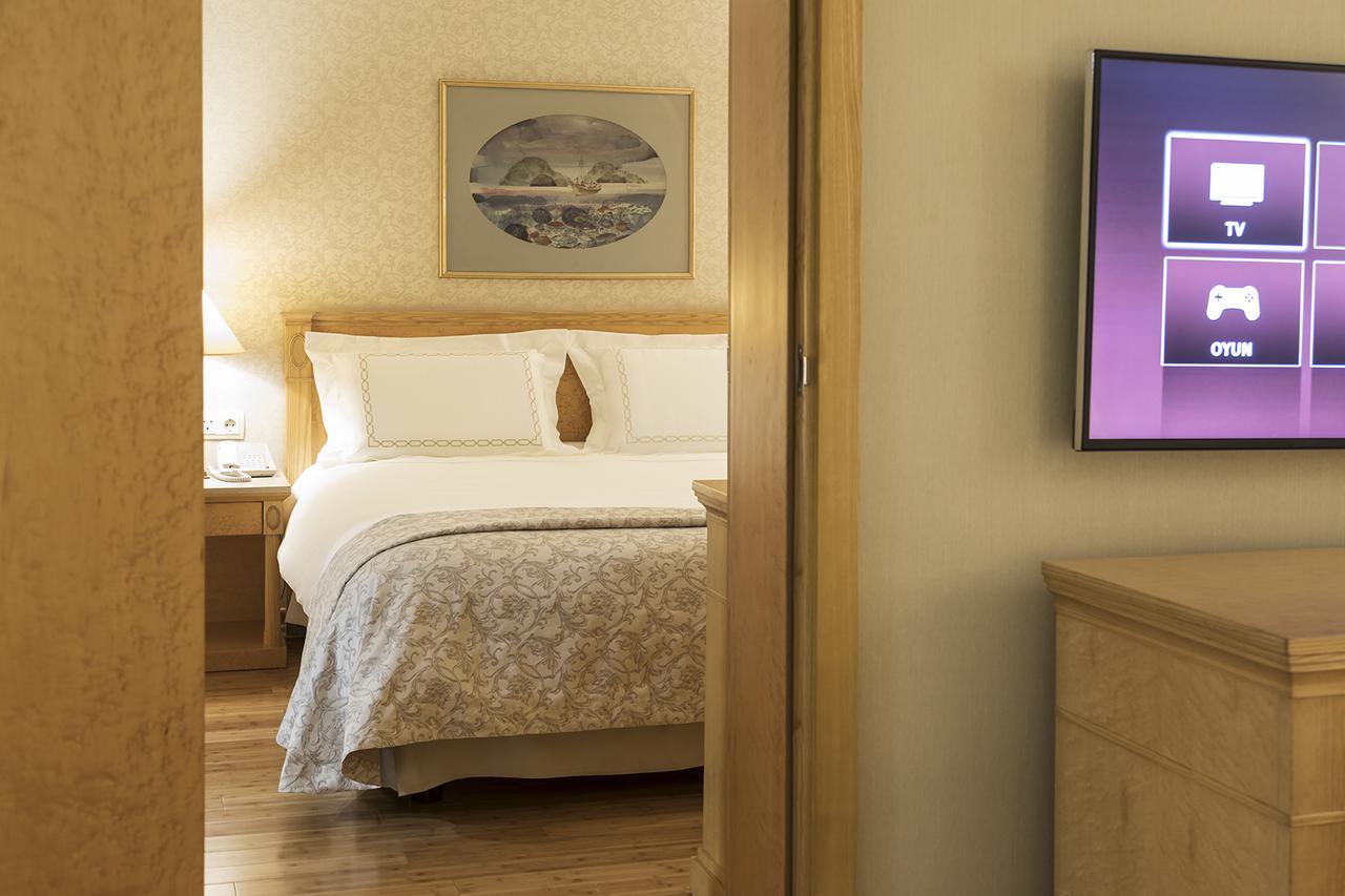Zorlu Grand Hotel Trabzon Esterno foto